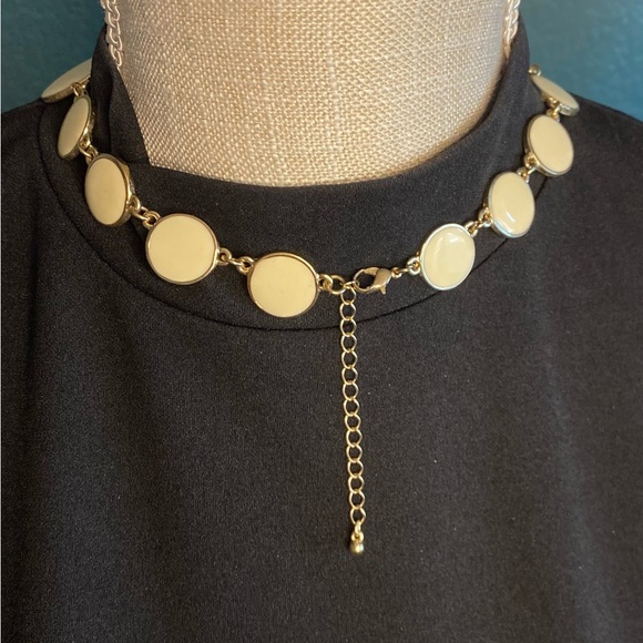 Vintage 60’s Style Cream/White Circles Disk Adjustable Boho Necklace - Picture 5 of 5
